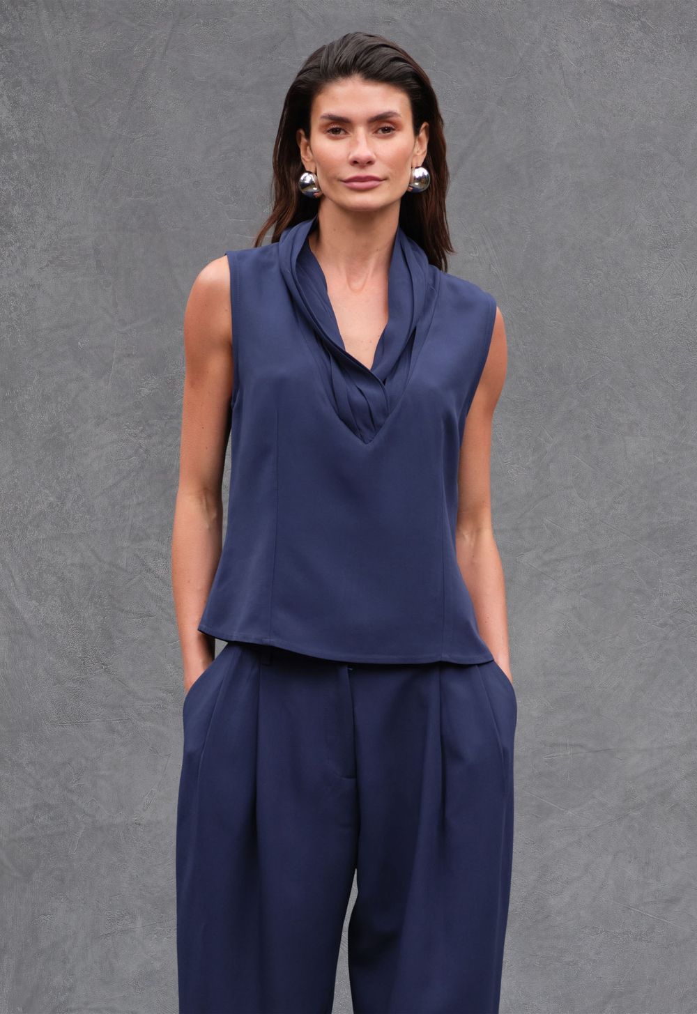 Blusa Crepe Marinho Maitê