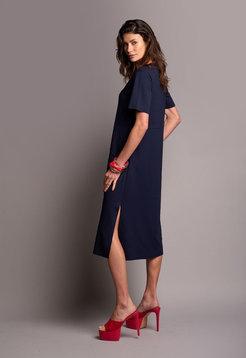 Vestido Corte a Fio Marinho Sheila