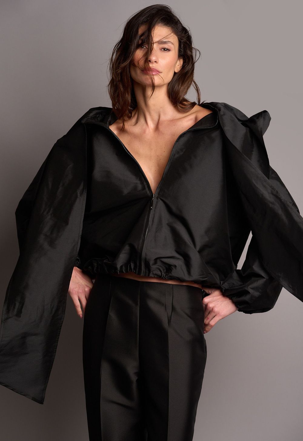 Jaqueta Bomber Ampla Tafetá Preto Claire
