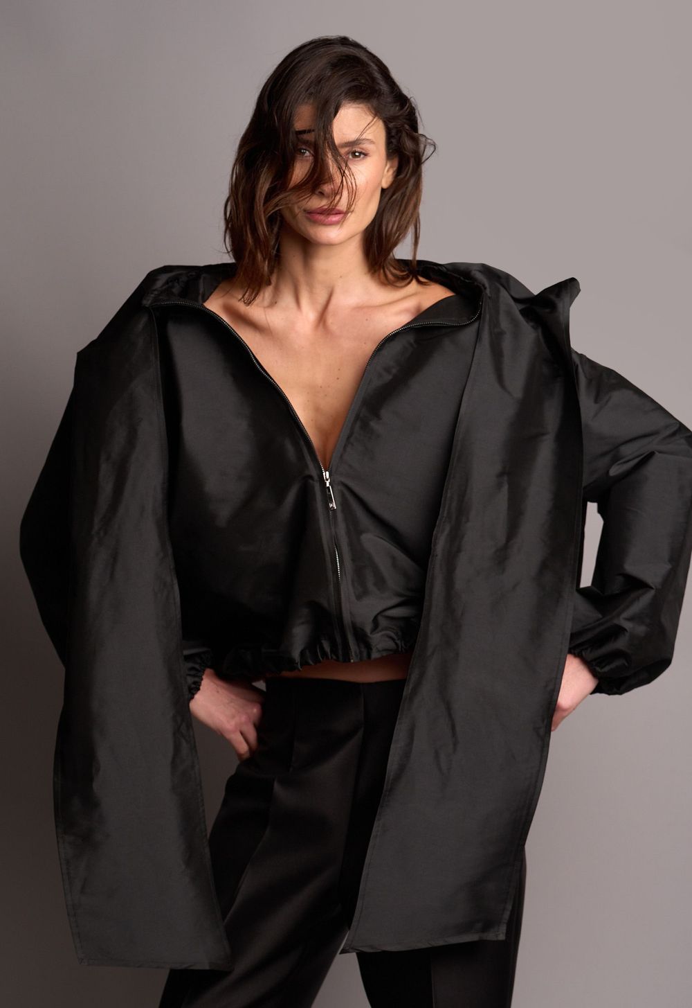 Jaqueta Bomber Ampla Tafetá Preto Claire