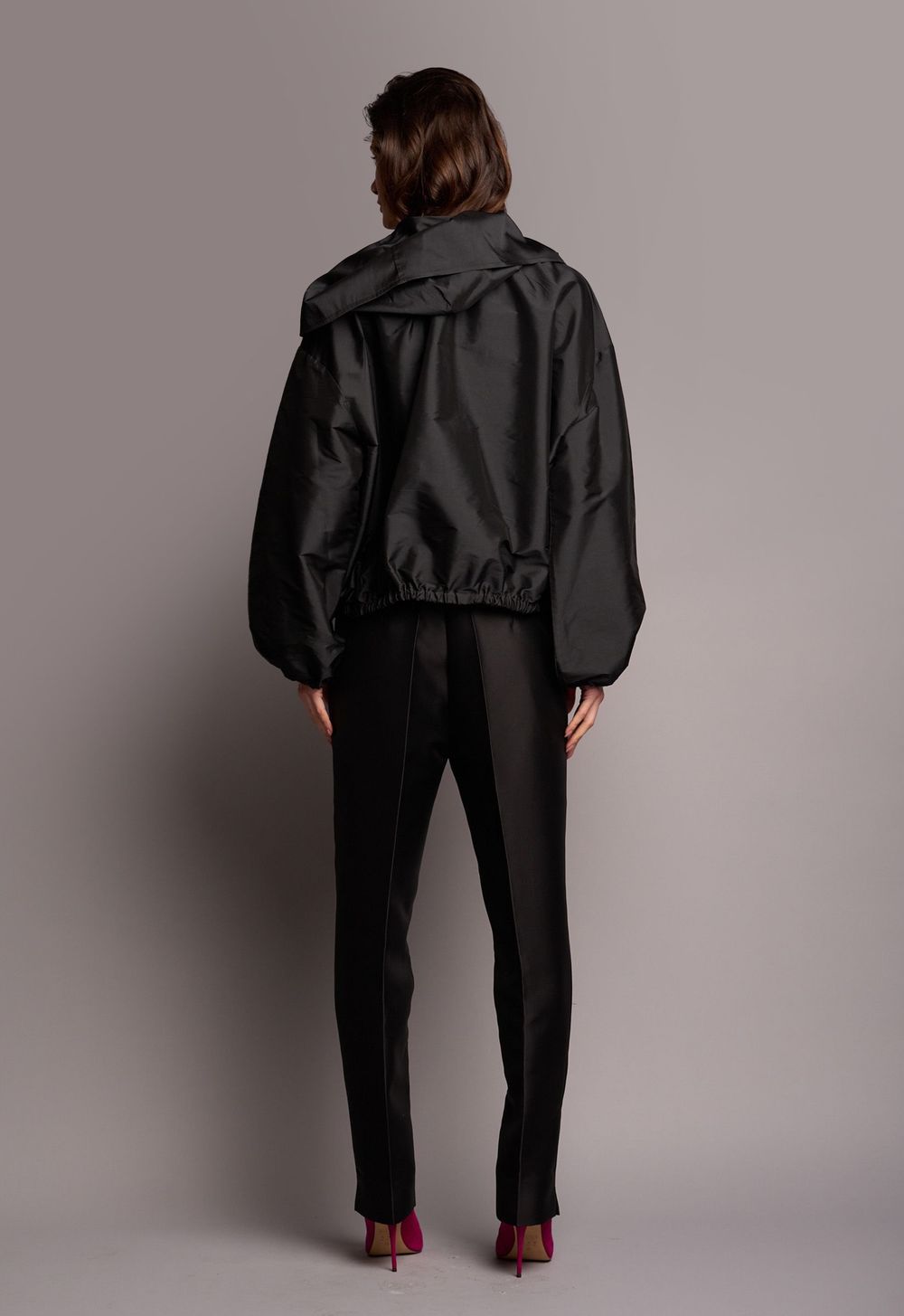Jaqueta Bomber Ampla Tafetá Preto Claire