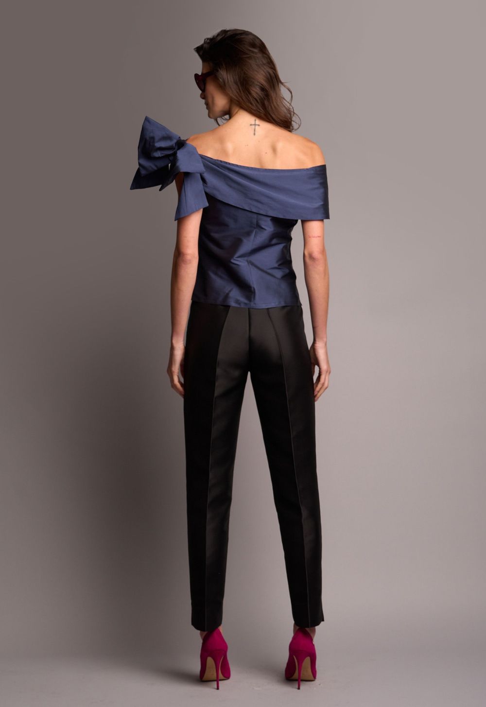 Blusa Tafetá Marinho Claire