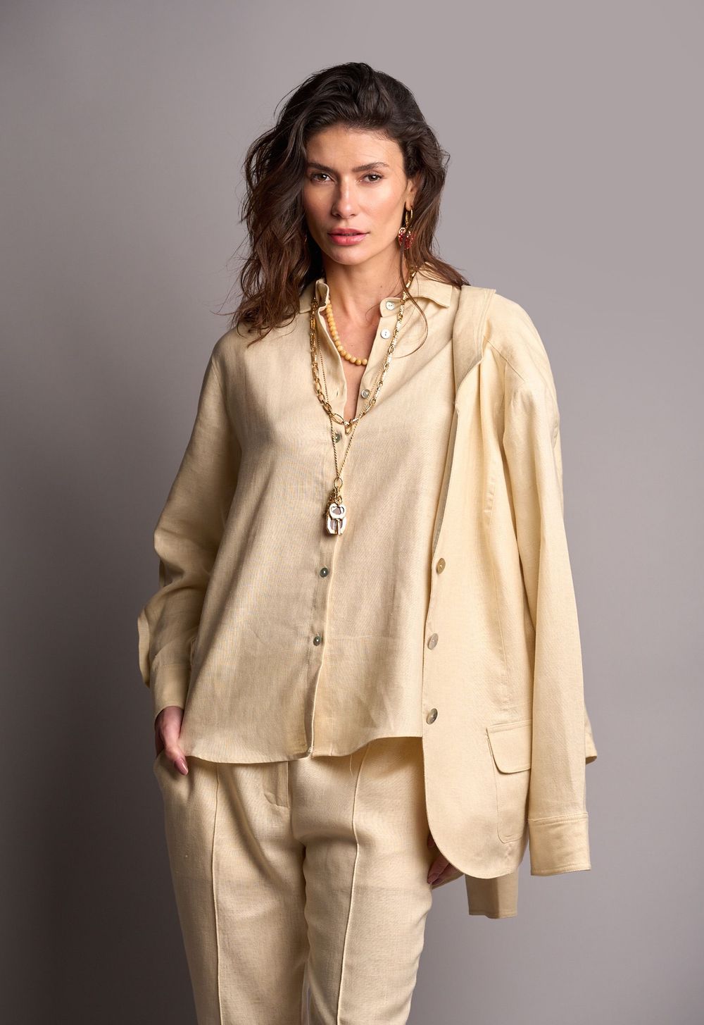 Camisa Alfaiataria Linho Helena