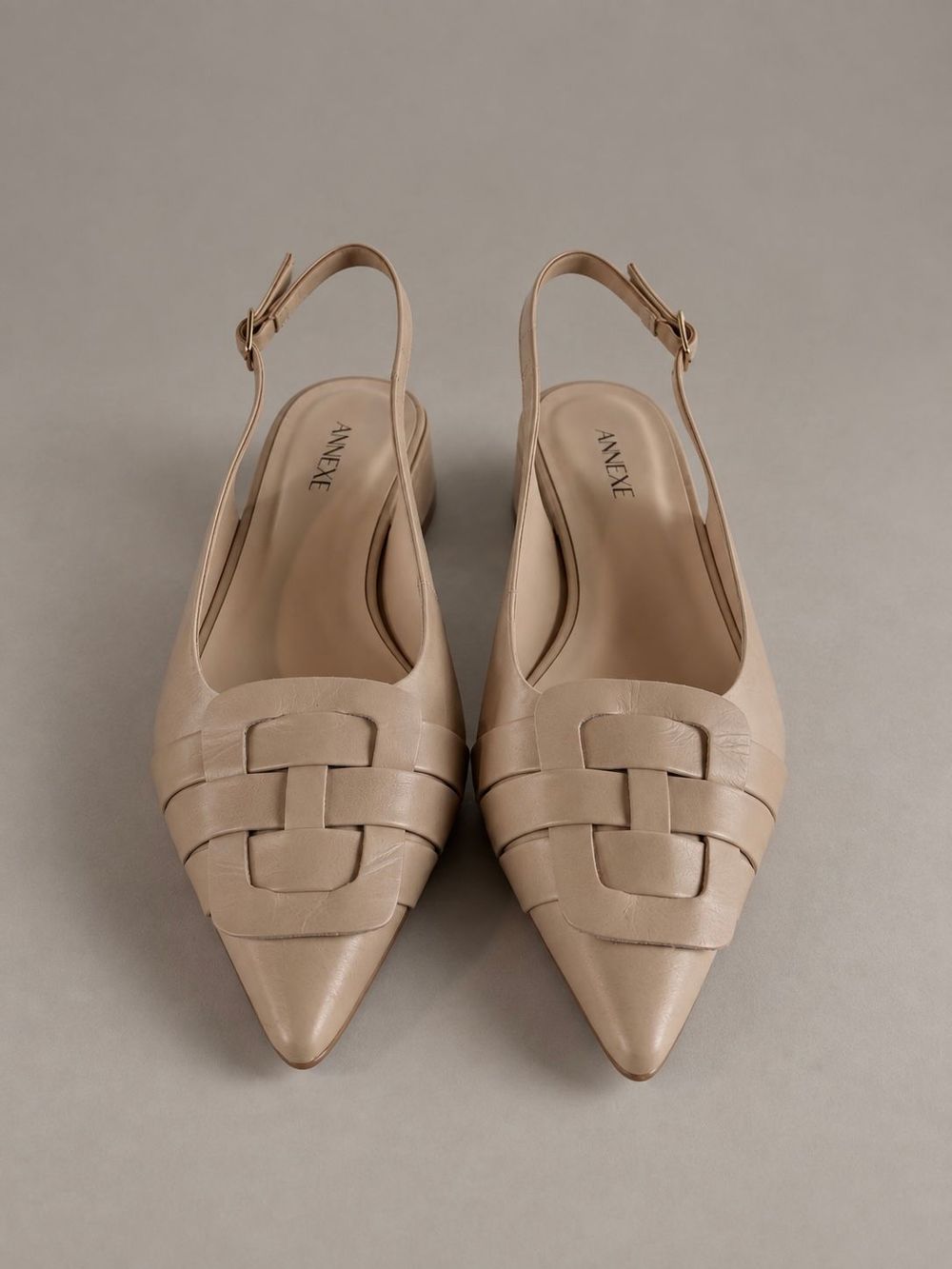 Sapatilha Slingback Marfim Laura