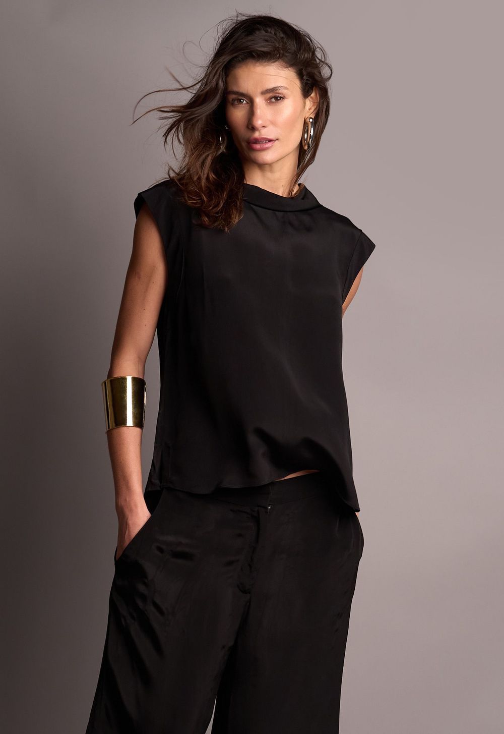Blusa Crepe Preto Catarina CB