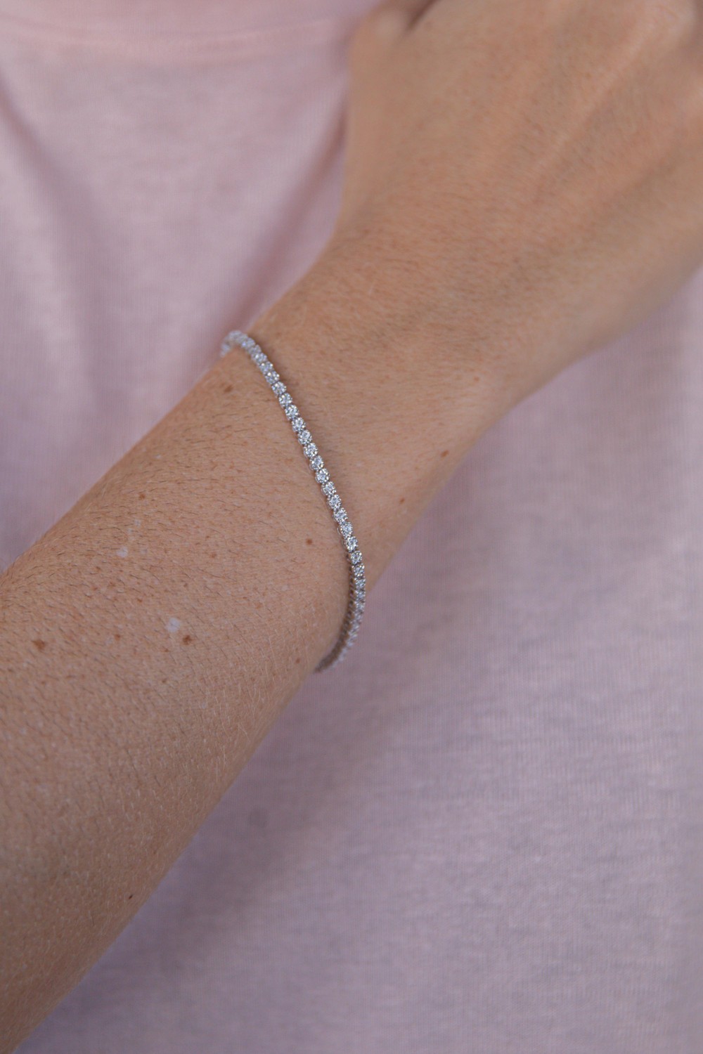 PULSEIRA RIVIERA EM OURO BRANCO 18K E DIAMANTES