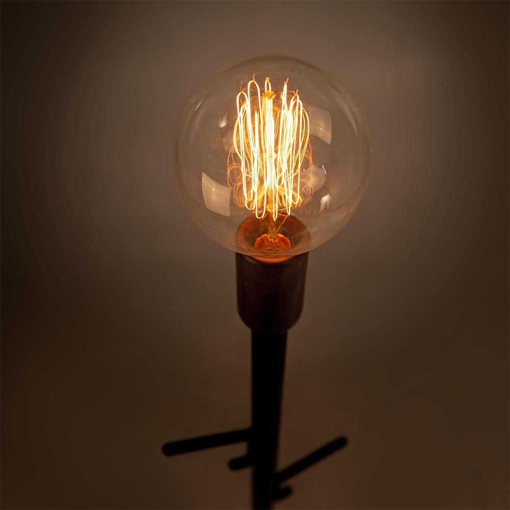 Luminária Gusa Lamp