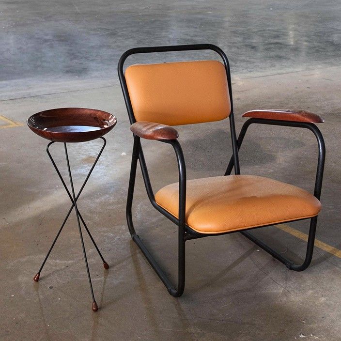 Mesa lateral Drink  1960
