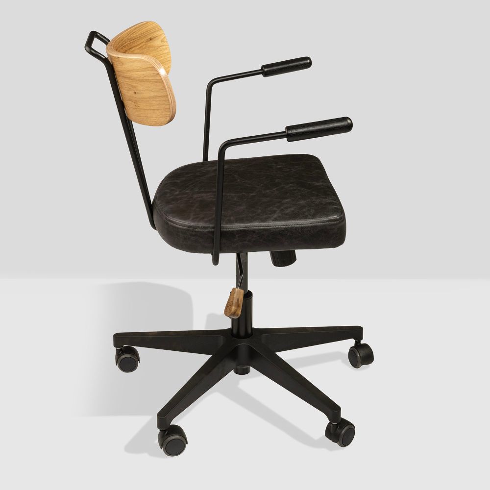 Cadeira Kita Office Soft Couro