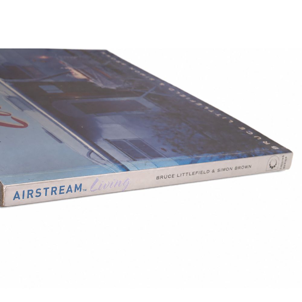 Airstream Living  2007
