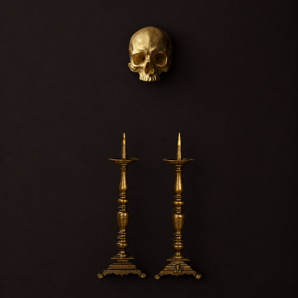 Par de Castiçais Memento Mori - 1830