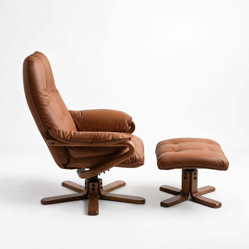 Poltrona Relax com Puff, Hjellegjerde Møbler,  1970