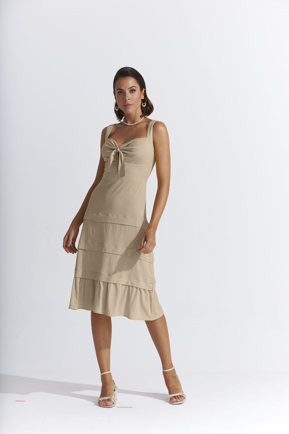 VESTIDO MIDI LISO SLUB COM PREGAS