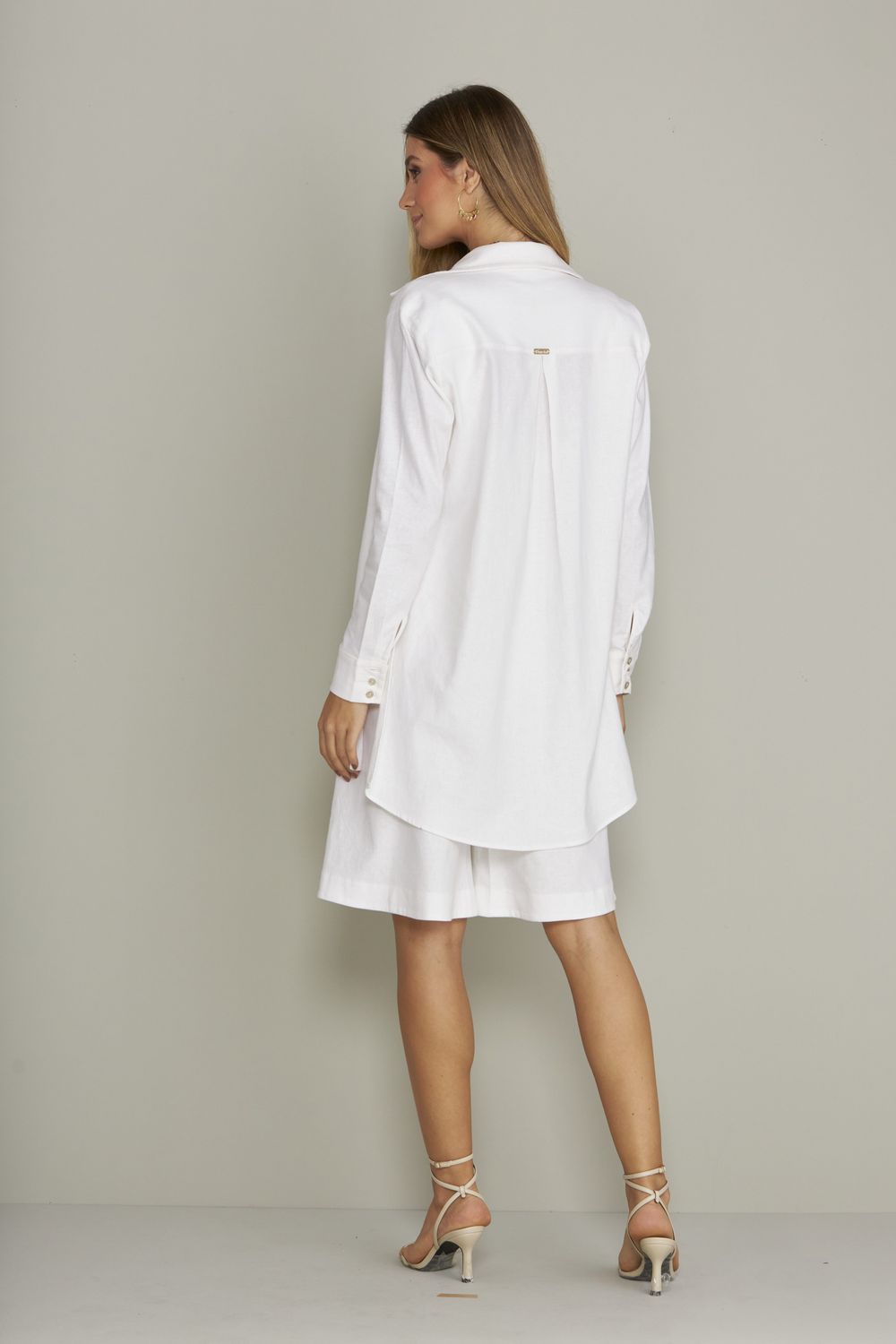 MAXI CAMISA LISA DE LINHO