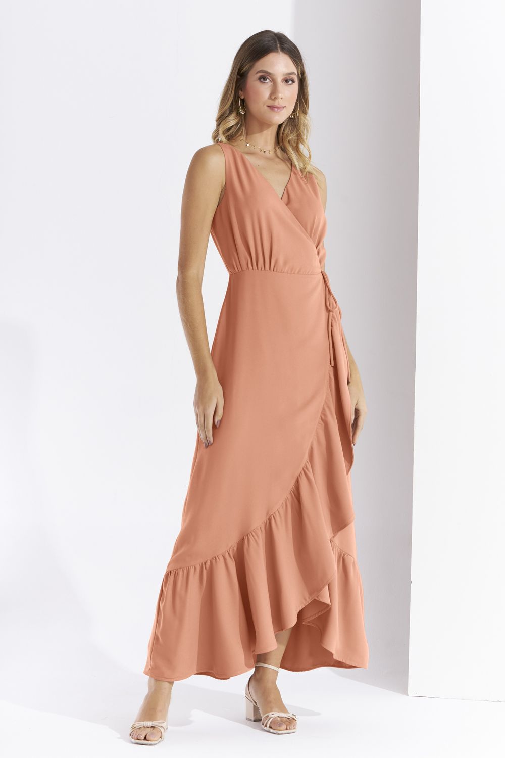 VESTIDO LONGO LISO EM CREPE C/ TRANSPASSE