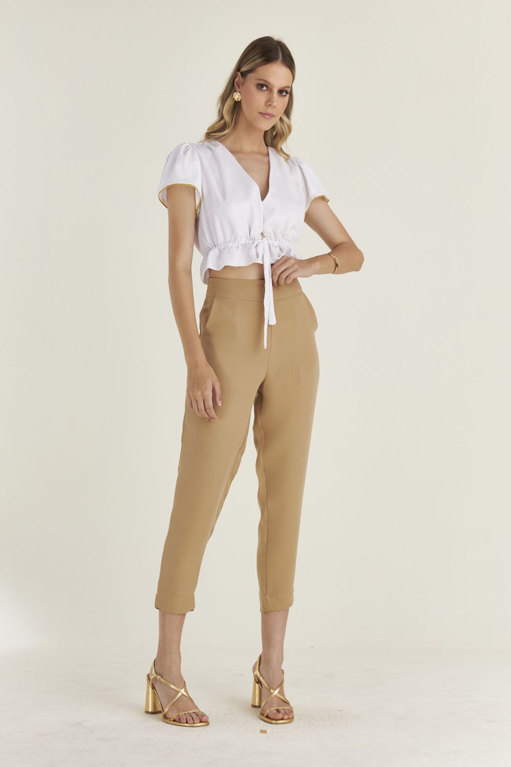 BLUSA FOIL OURO C/ CANALETA