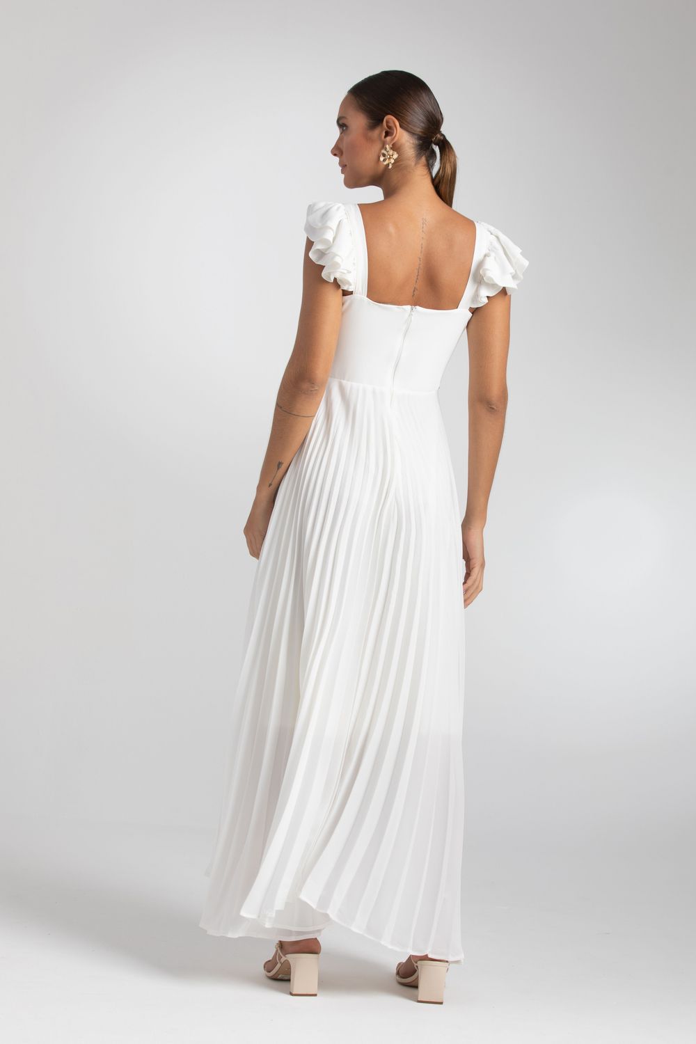 VESTIDO LISO LONGUETE PLISSADO C/ AMARRAÇÃO FRENTE