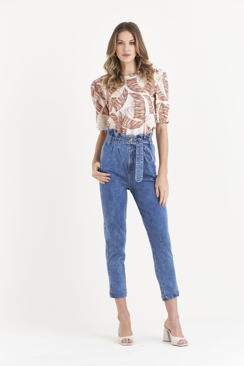 CALÇA JEANS CLOCHARD COM FAIXA