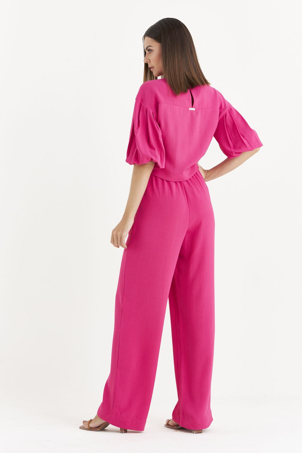 BLUSA CROPPED LISA CONFORT C/ PREGAS NA MANGA