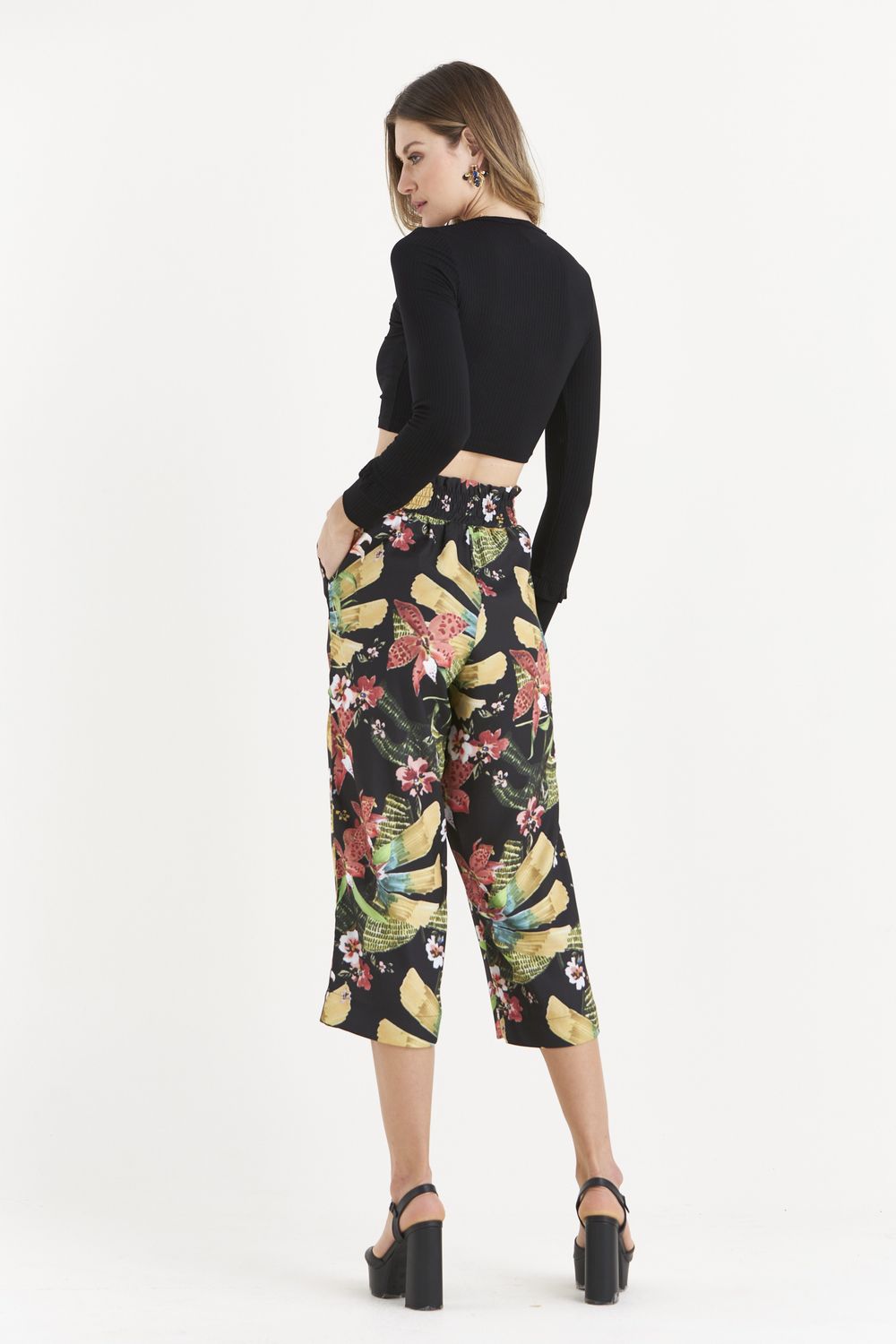 BLUSA CROPPED RIBANA LISA MANGA LONGA