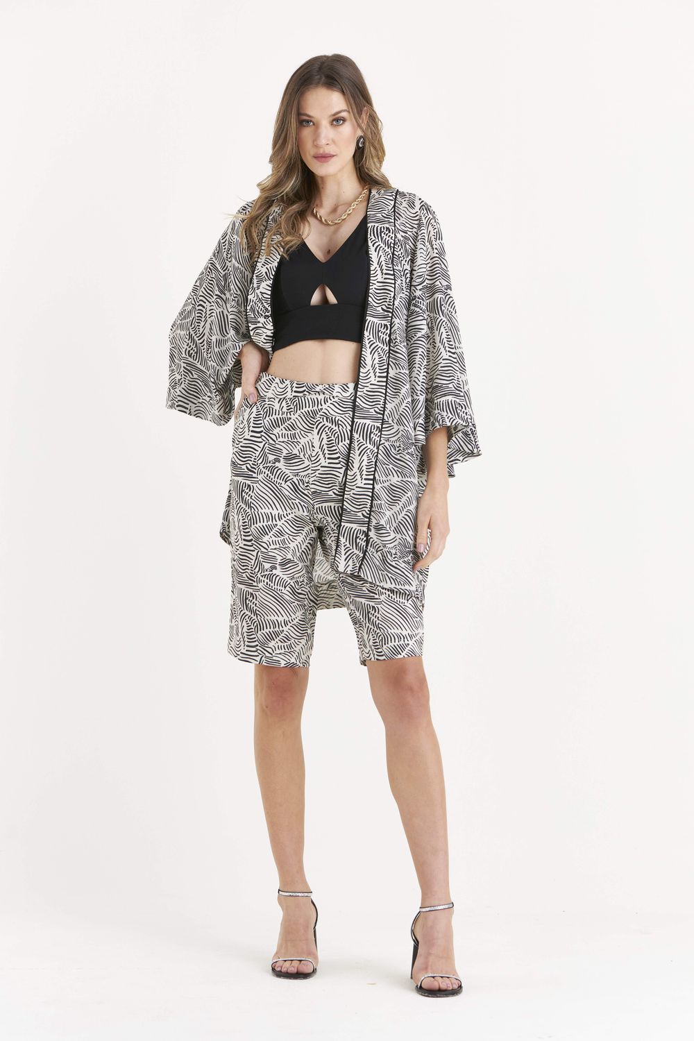 KIMONO ANIMAL PRINT C/ VIVO