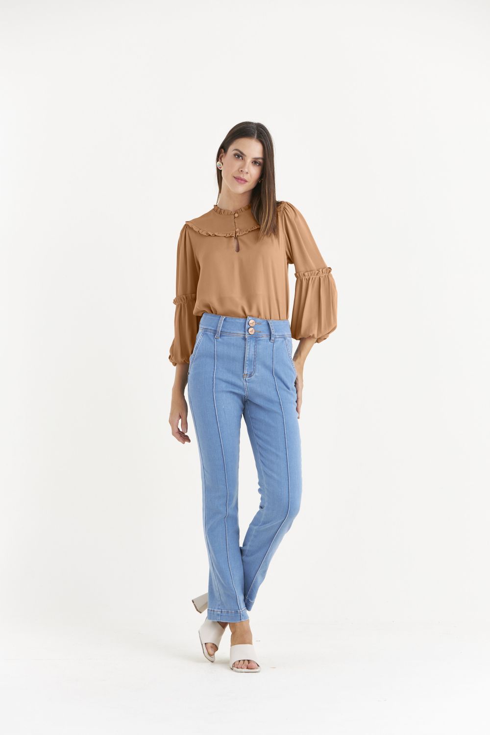 BLUSA MANGA LONGA LISA C/ BABADOS