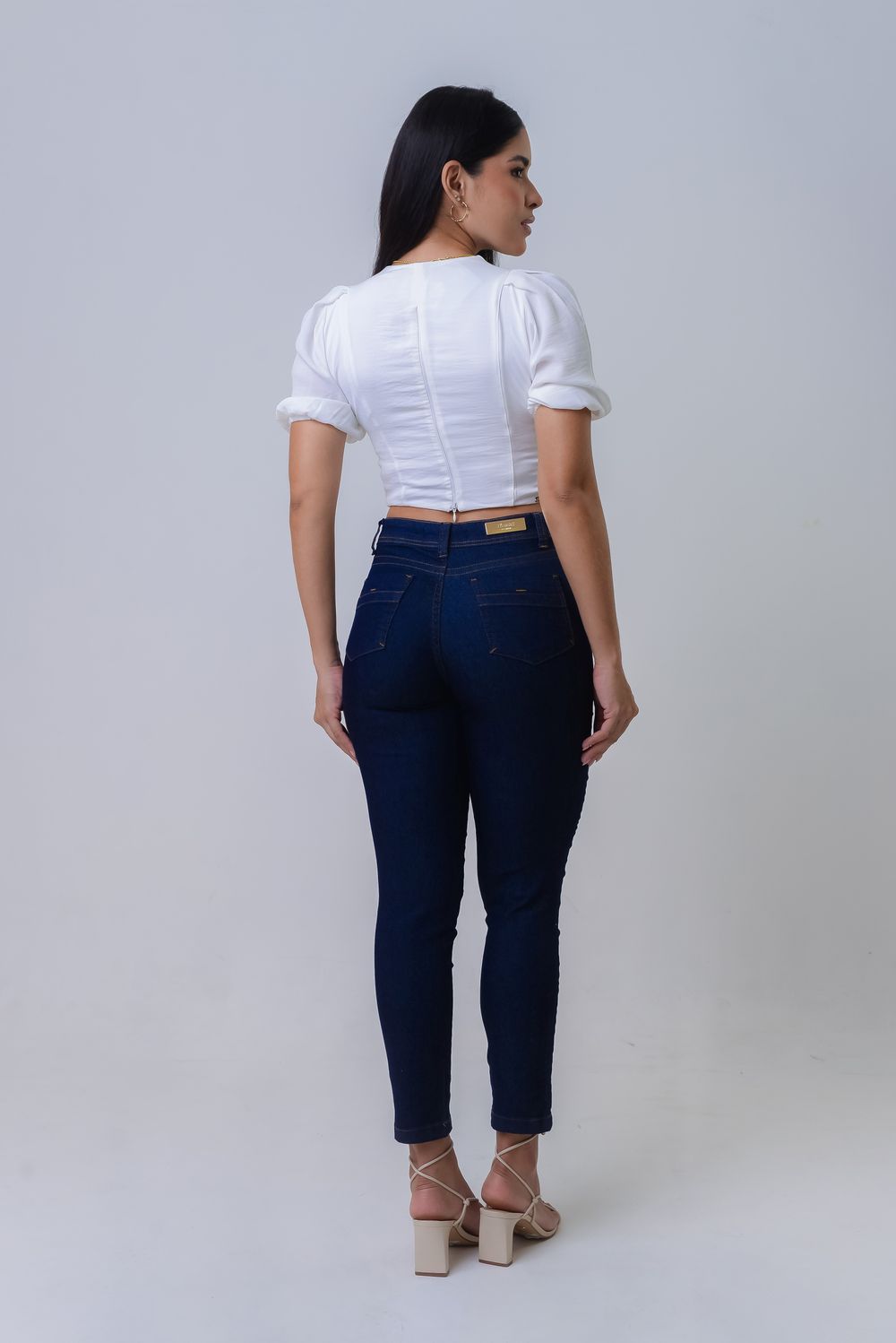 CALÇA SKINNY CINTURA ALTA LAV. ESCURA