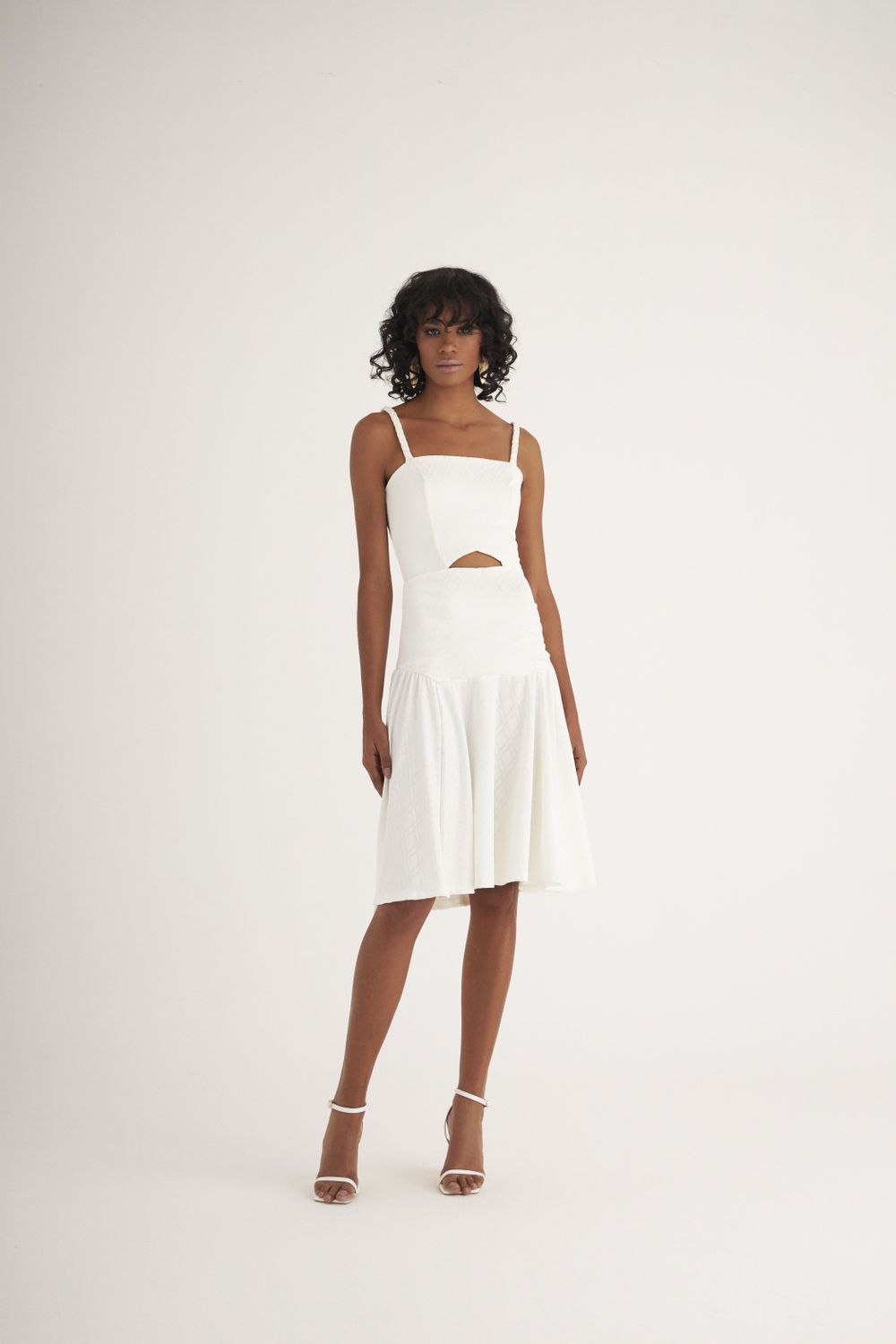 VESTIDO MALHA JACQUARD C/ ABERTURA FRENTE