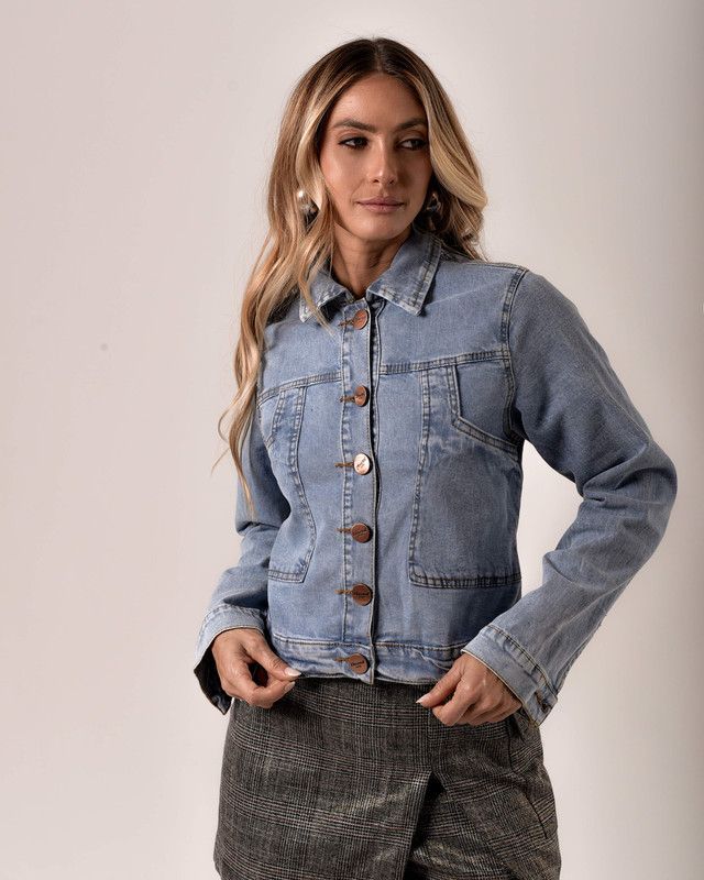 JAQUETA JEANS CROPPED C/ LYCRA LAV. CLARA