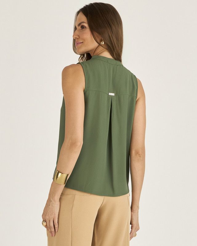 BLUSA CAVA VERÃO EM CREPE C/ PREGA FRENTE