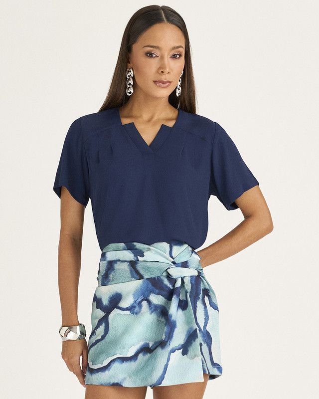 T-SHIRT EM CREPE C/ PREGAS FRENTE