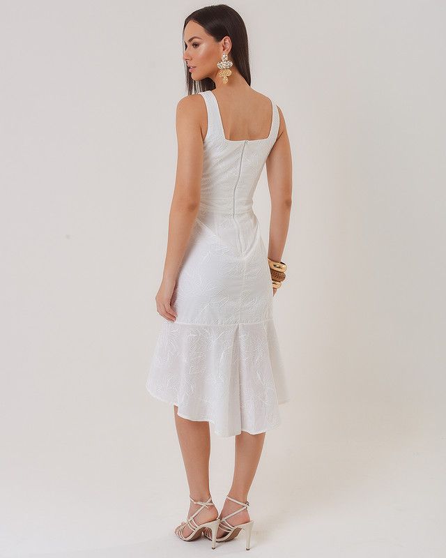 VESTIDO MIDI MOULET LAISE BORDADA CORDONÊ