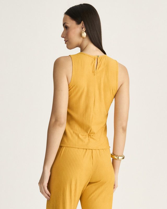 BLUSA CAVA VERÃO DE MALHA RIB SUEDE C/ FRANZIDO
