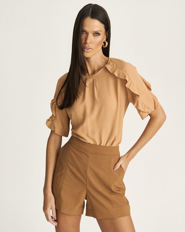T-SHIRT LISA EM CREPE C/ BABADOS CASCATA