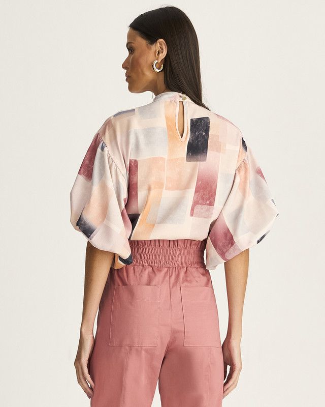 BLUSA EQUILÍBRIO C/ GOLA PADRE