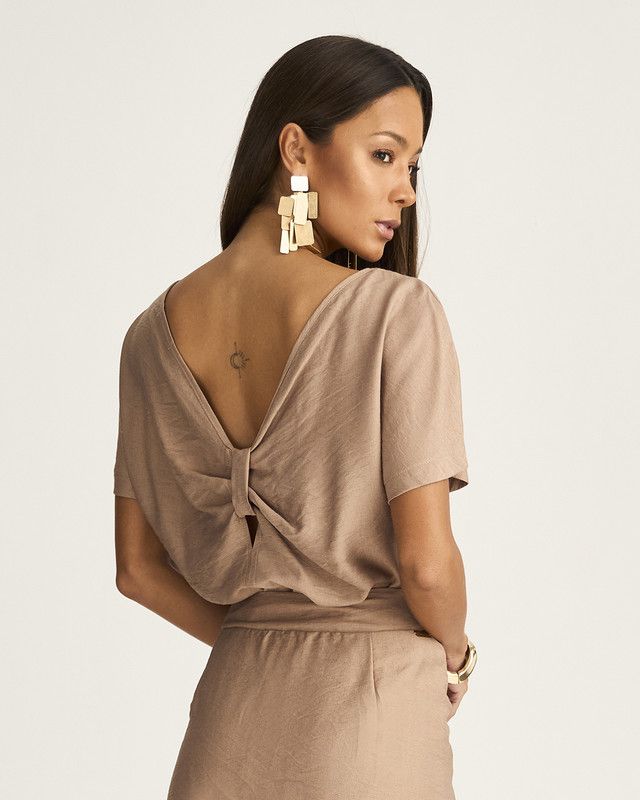 BLUSA ARUBA C/ DET. DE LAÇO COSTA
