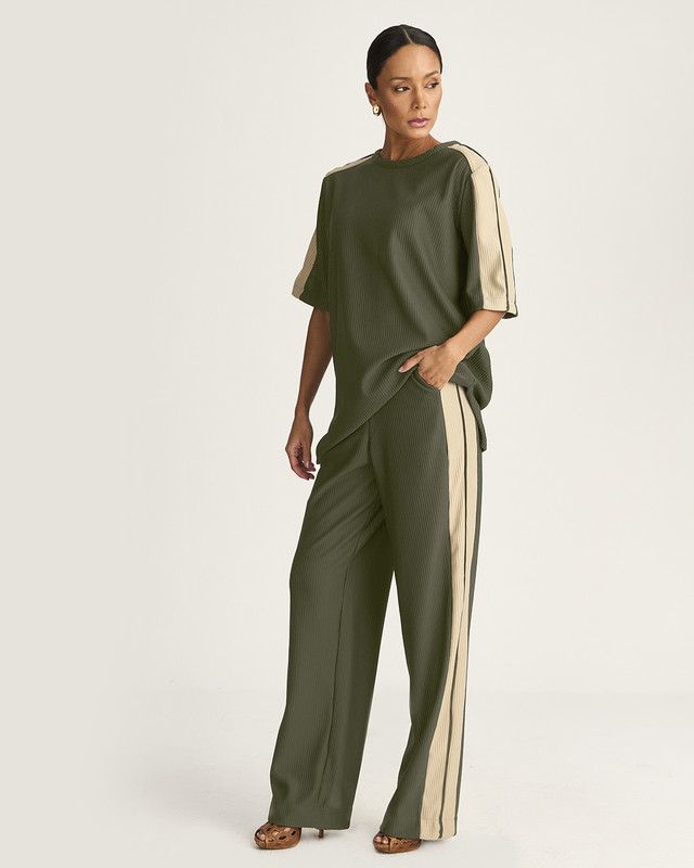 CALÇA DE MALHA CANELADA BICOLOR