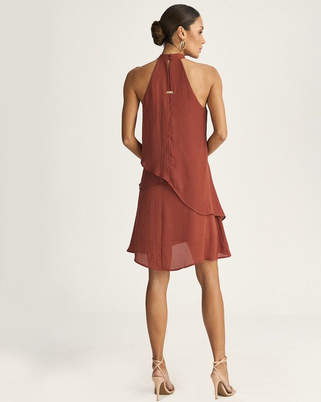 VESTIDO CURTO EM CREPE C/ BABADO CASCATA