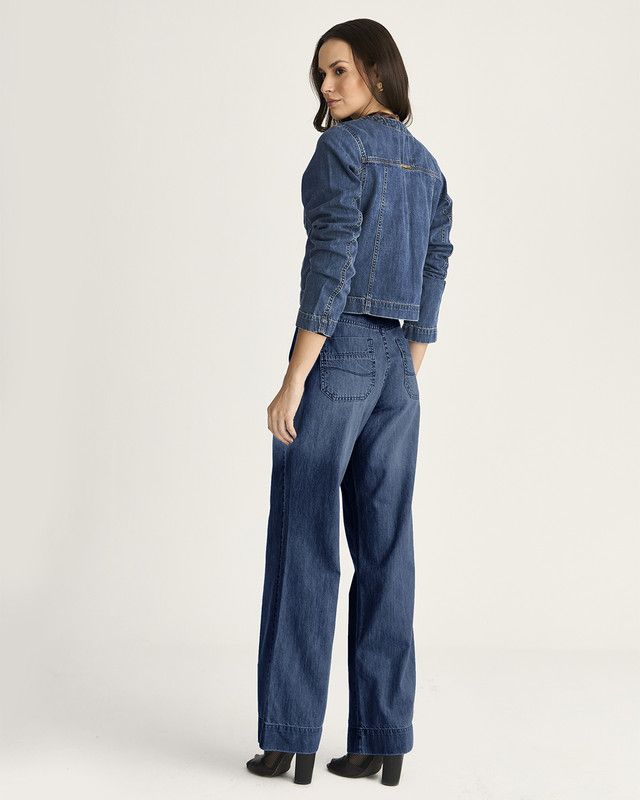 CALÇA JEANS WIDE LEG COM FILIGRANA BOLSO