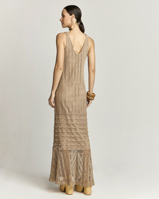 VESTIDO LONGUETE DE MALHA CROCHÊ C/ BABADOS