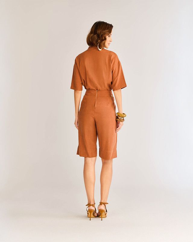 BERMUDA VALENTINO C/ PASSADOR DOURADO
