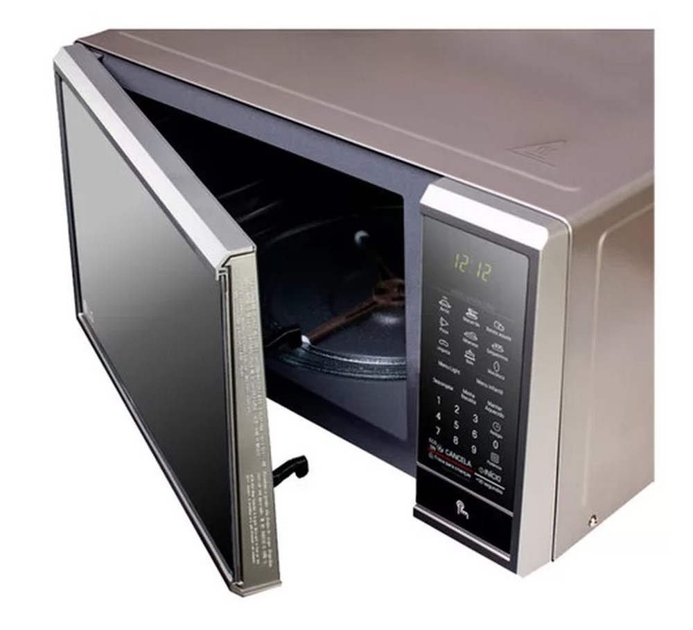 Forno Micro-ondas Easy Clean LG, 30 Litros, 800W, Prata - MS3095LR 220V