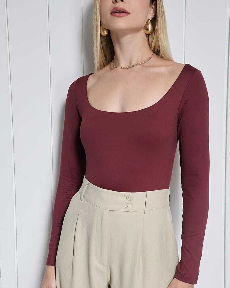 Body  Clara