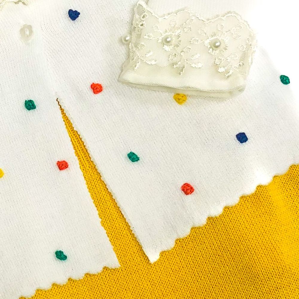 Conjunto Bebê em Tricô com Salopete e Casaquinho de Bolinhas