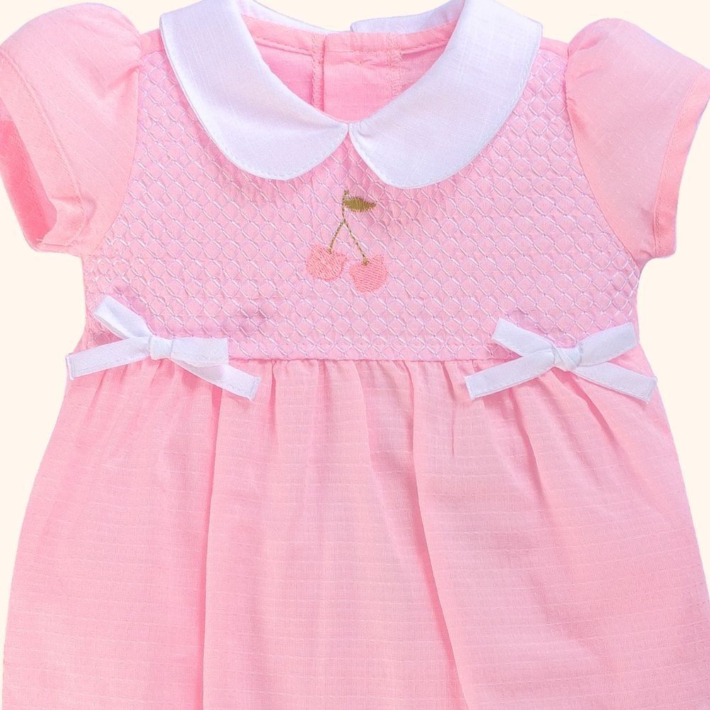 MACACÃO CURTO BEBÊ MENINA ROSA COM LACINHOS