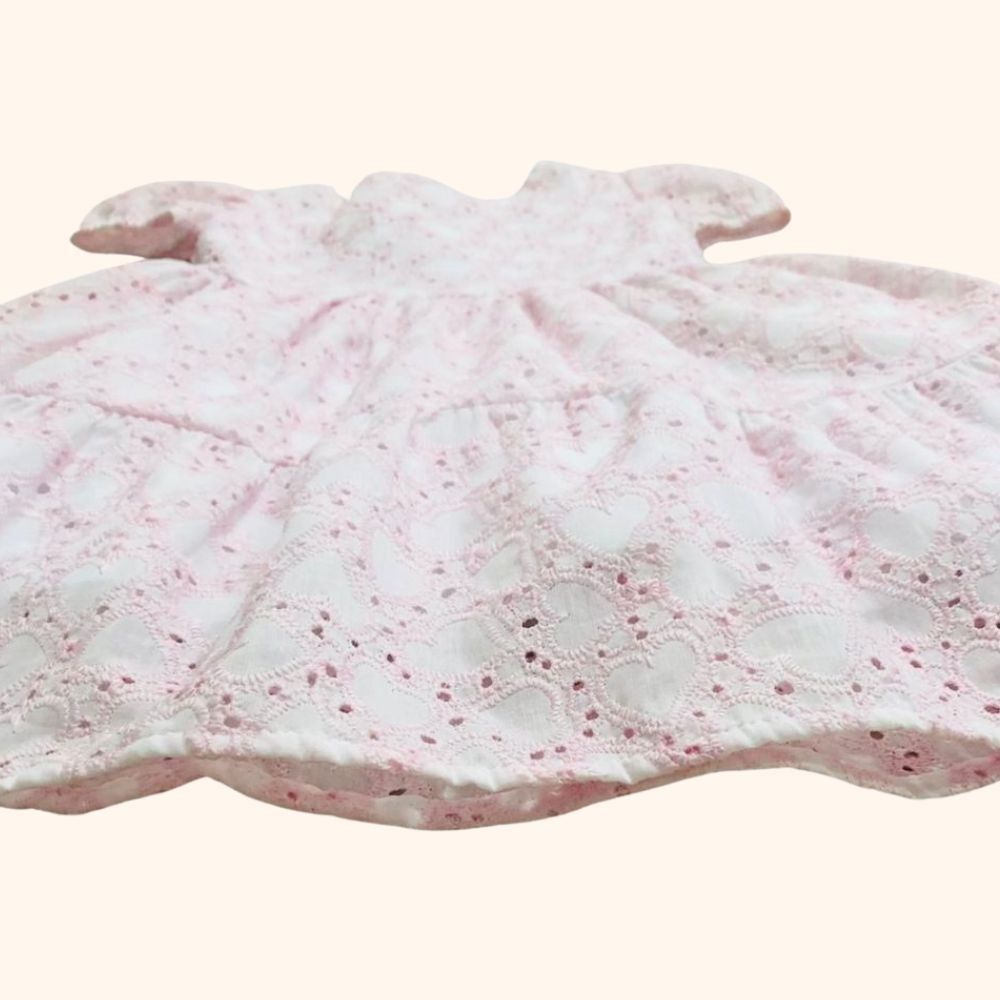 VESTIDO INFANTIL EM LAISE CORAÇÕES