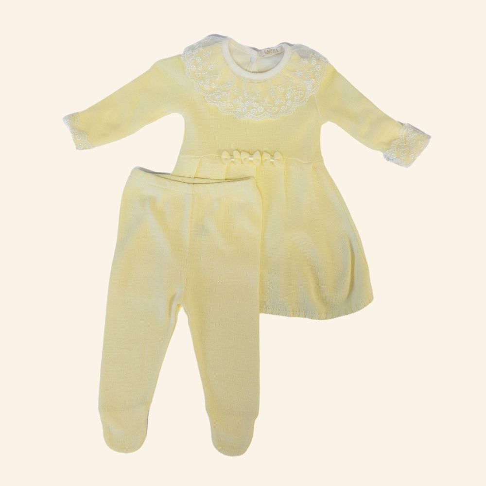 CONJUNTO BEBÊ MENINA VESTIDO TRICÔ AMARELO  LAÇO E CALÇA 