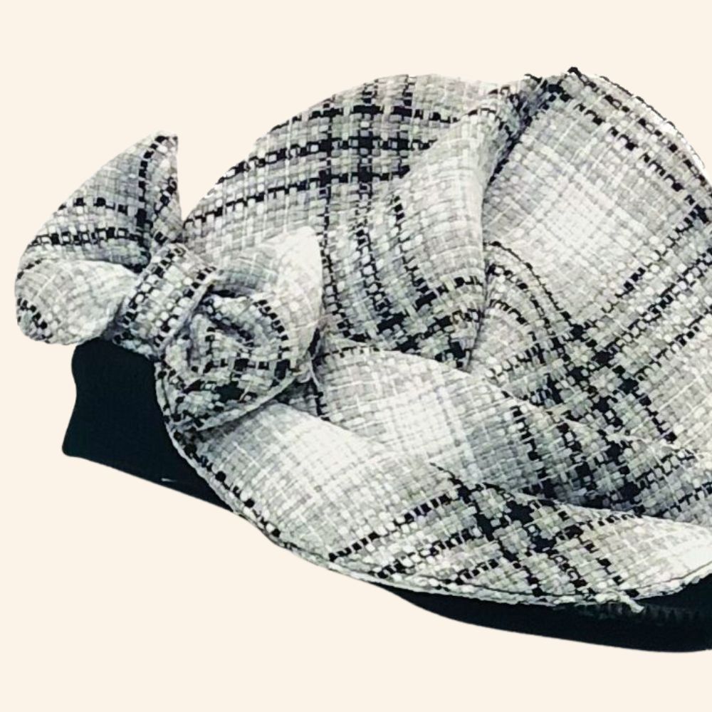 VESTIDO INFANTIL  XADREZ E CASAQUINHO  BOLERO COM BOINA 