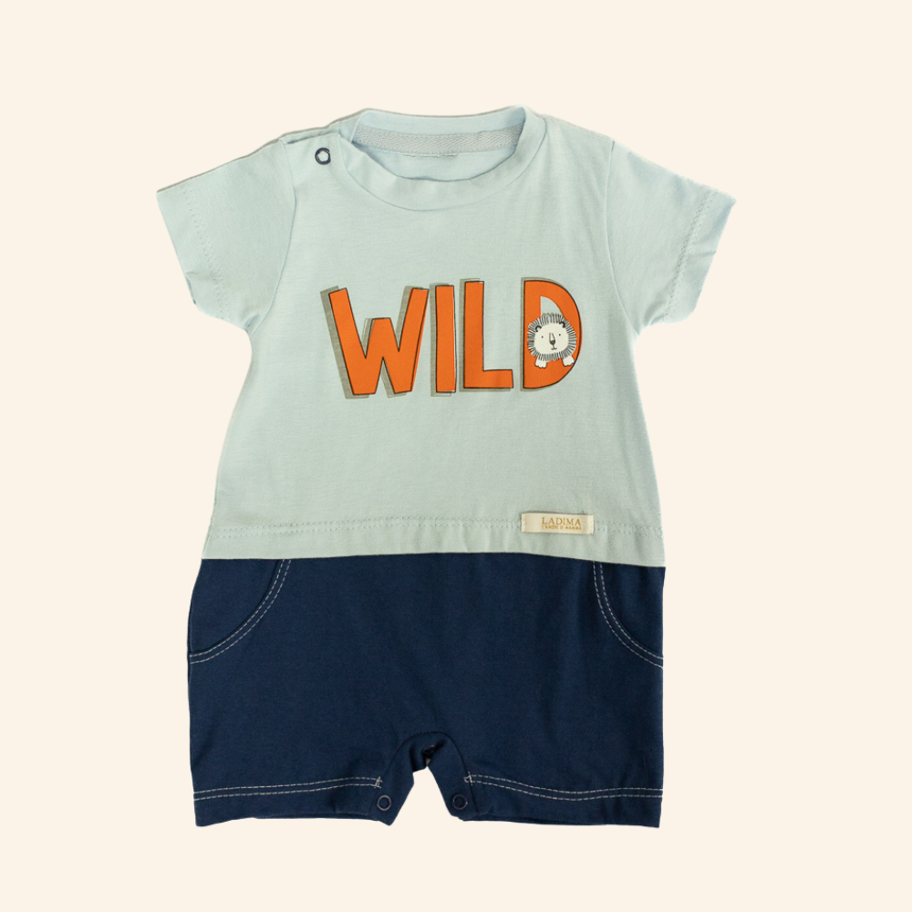 MACACÃO BEBÊ CURTO AZUL ESTAMPA WILD