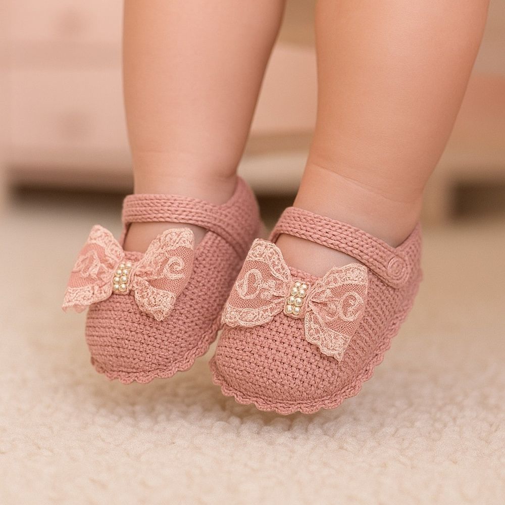 Sapatinho para Bebê Menina Laço E Pérolas
